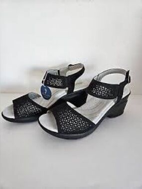 JBU by Jambu NWT Toledo Black Wedge Heel Sandal Memory Foam sz 9.5 M